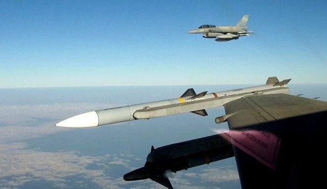 Τι δυνάμεις έχουν Ελλάδα και Τουρκία – Πώς θα «κατέβαιναν» σε μάχη